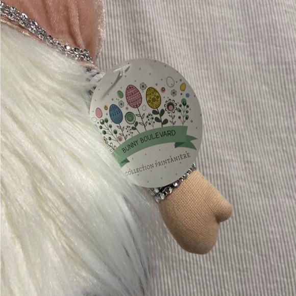 Bunny Boulevard Easter Bunny Gnome - Picture 4 of 6